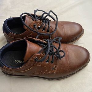 Boys dress shoes